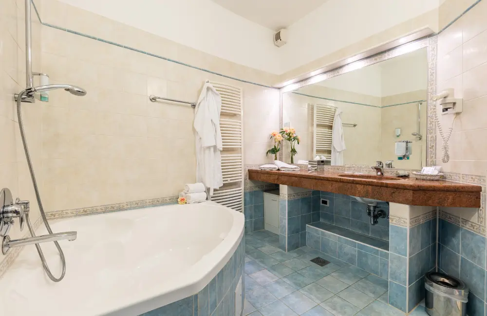 Bathtub in Mozart apartment bathroom, Villa Bellevue Portorož